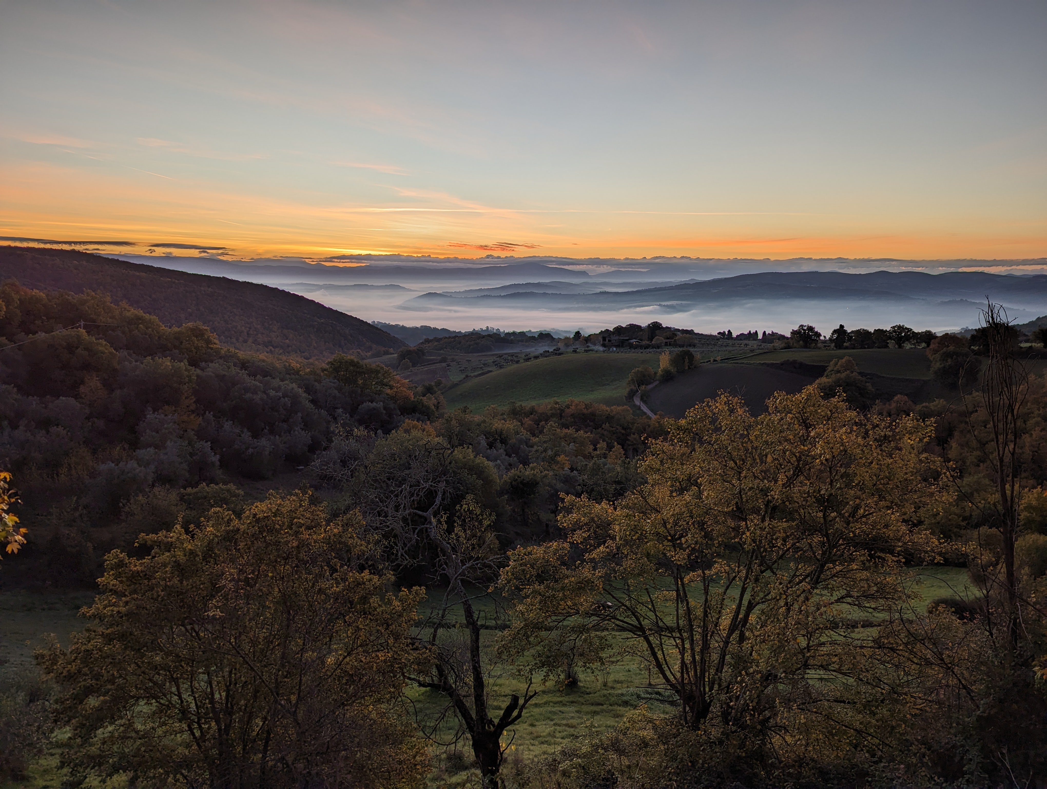 Bella Vista Sunrise view from the hilltop of Roscialesco